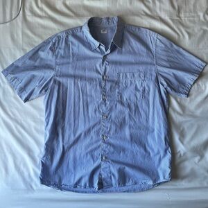 Uniqlo Light Blue Casual Button Down Shirt